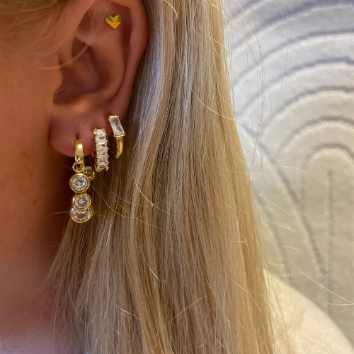 Musthave Diamond Hoops