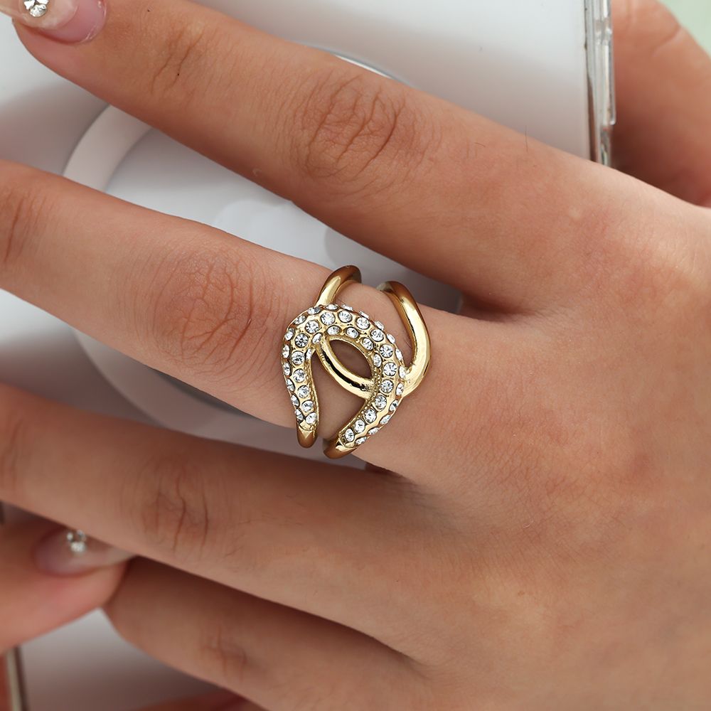 Halve Diamond Ring