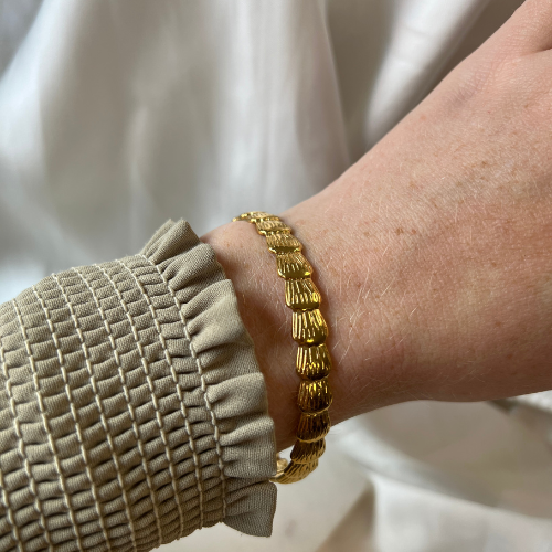 Schelp Bangle
