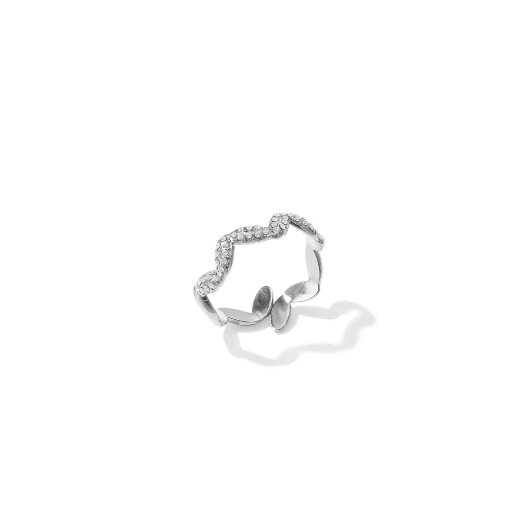 Sparkly Wave Ring