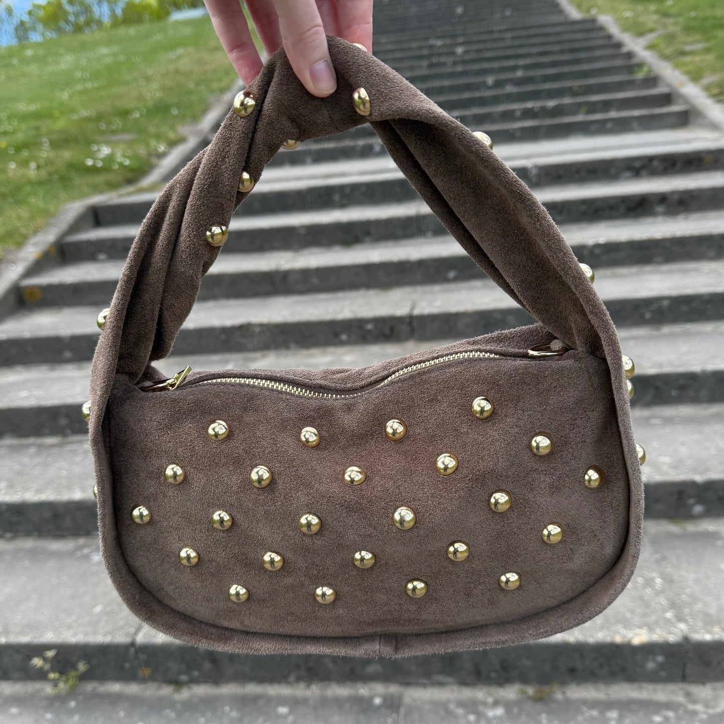 Demi Stud Bag Suede Taupe